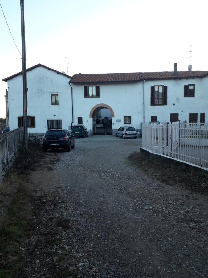 Jean Home Gallarate Cameră foto
